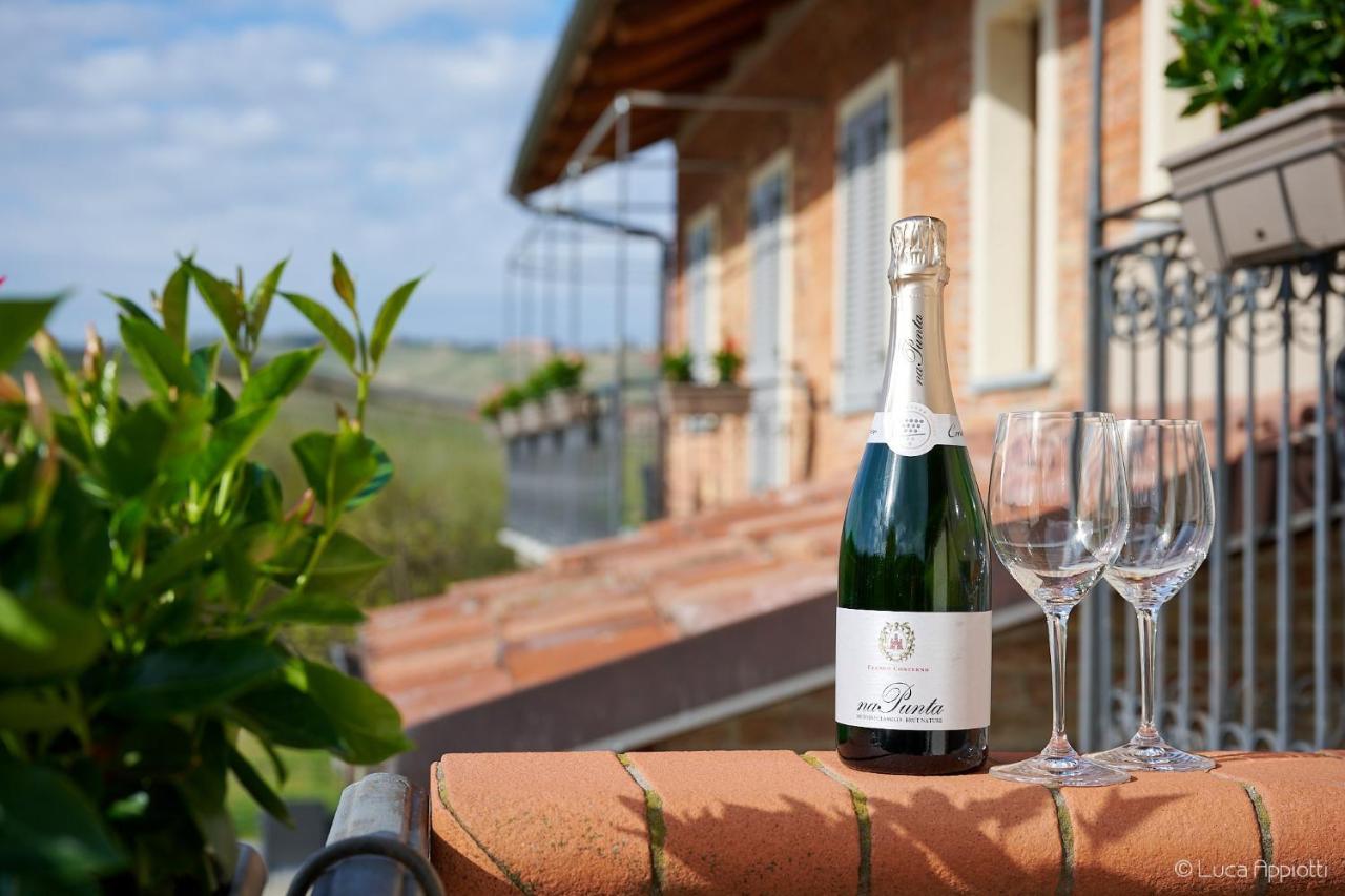 Agriturismo Cascina Sciulun Monforte dʼAlba Exteriör bild
