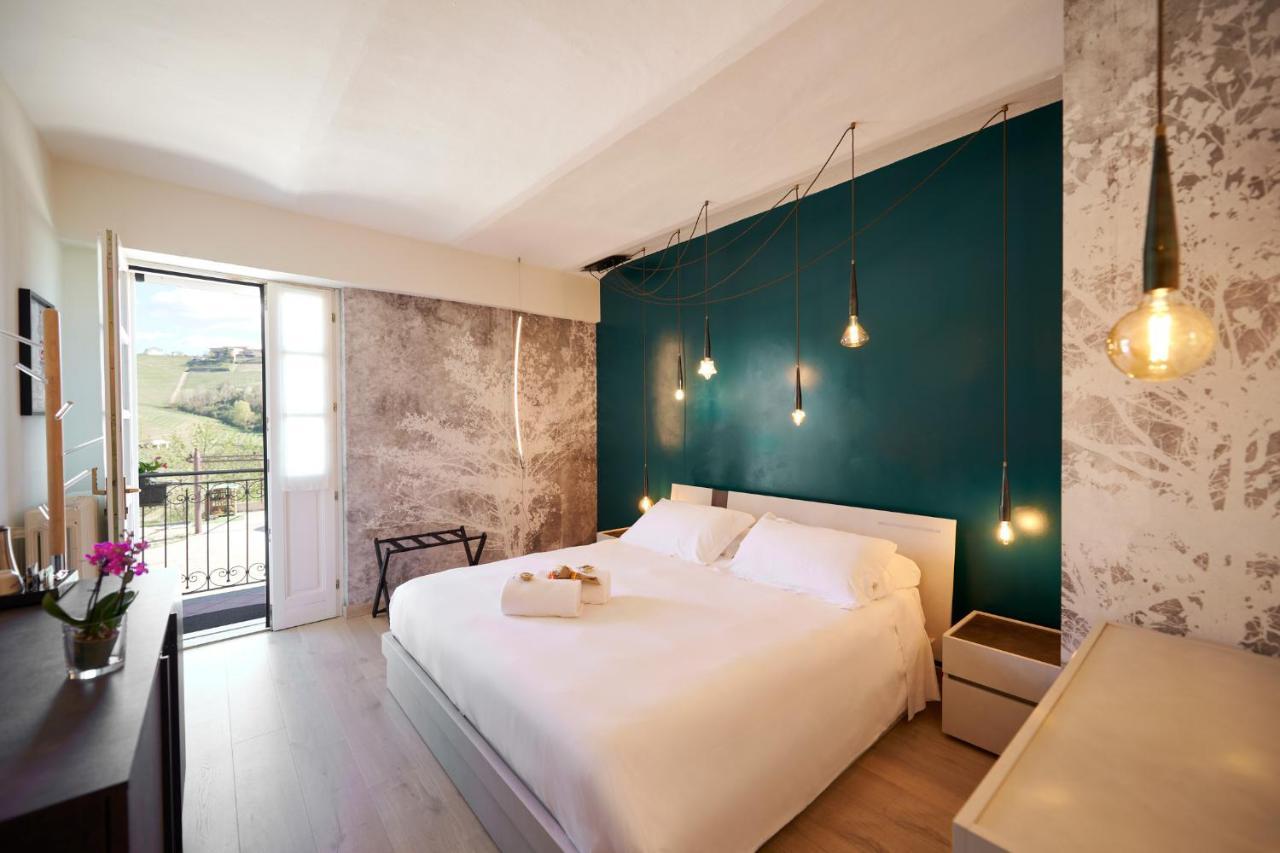 Agriturismo Cascina Sciulun Monforte dʼAlba Exteriör bild